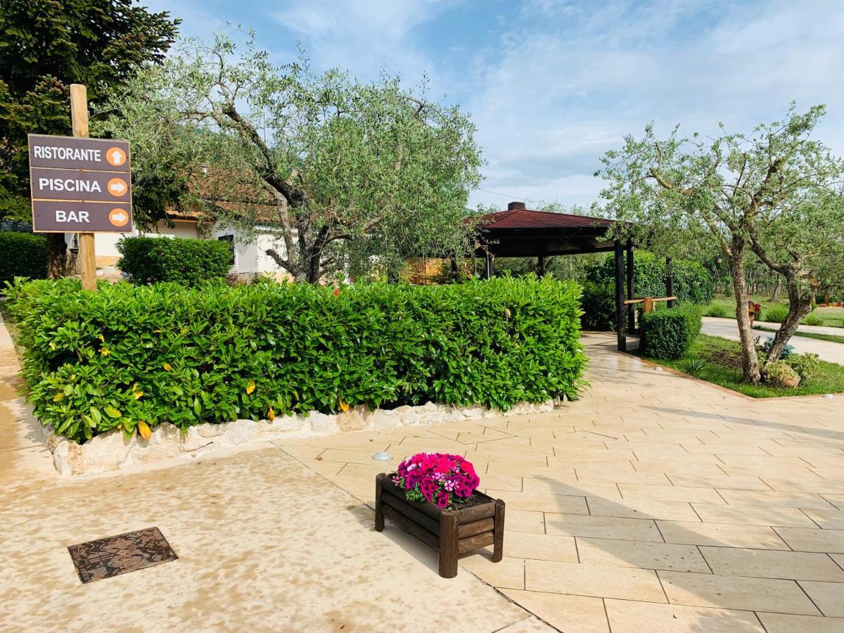 Agriturismo Il Castagneto Padula Exterior foto
