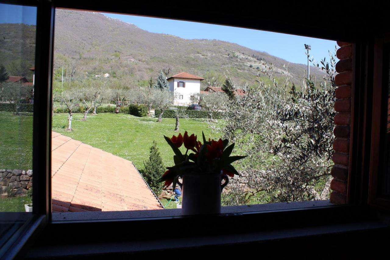 Agriturismo Il Castagneto Padula Exterior foto
